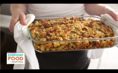 Bacon-Cornbread Stuffing | Thanksgiving Recipes | Everyday Food with Sarah Carey