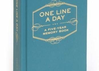 One Line A Day: A Five-Year Memory Book (5 Year Journal, Daily Journal, Yearly Journal, Memory Journal)