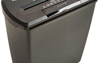 AmazonBasics 8-Sheet Strip-Cut Paper, CD and Credit Card Home Office Shredder
