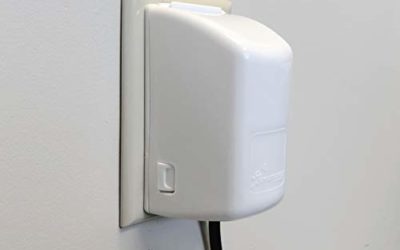 Dreambaby Dual Fit Plug and Electrical 2-Piece Outlet Cover
