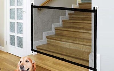 Baby Gate Magic Gate for Dogs, Indoor Outdoor Baby Gate, Portable Folding Mesh Dog Gate, Extra Wide Baby Safety Gate and Pet Gate for Stairs, Doors, Extends up to 40.4'' X 29.5'' (Black)