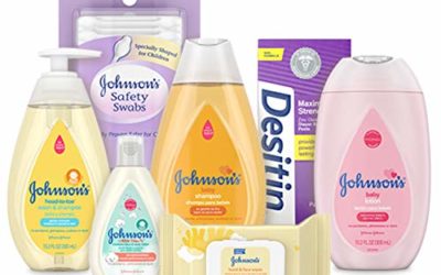 Johnson's Bath Discovery Gift Set for Parents-to-Be, Caddy with Baby Bath Time & Skin Care Essentials, Includes Baby Wash, Shampoo, Wipes, Lotion & Diaper Rash Cream, 7 Items