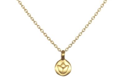 Satya Jewelry Gold Lotus Necklace (18-Inch)