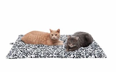 Furhaven Pet Dog Bed Heating Pad – ThermaNAP Quilted Faux Fur Insulated Thermal Self-Warming Pet Bed Pad for Dogs and Cats, Snow Leopard, Large