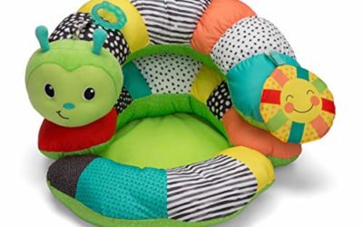 Infantino Prop-A-Pillar Tummy Time & Seated Support – Pillow Support for Newborn and Older Babies, with Detachable Support Pillow and Toys, for Development of Strong Head and Neck Muscles